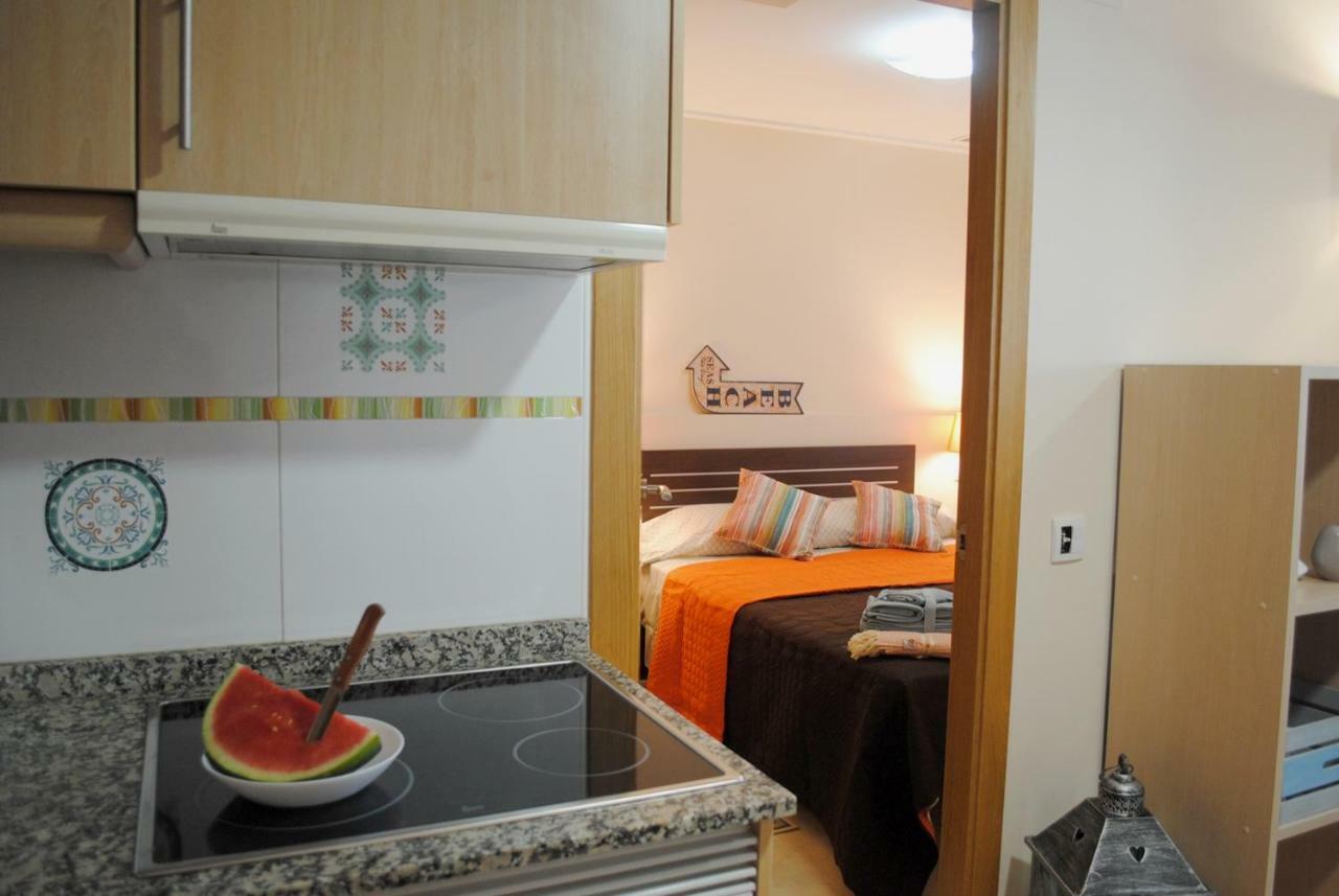Chillout Grau De Gandia- Attico Para 6 Personas Invitamos Familias Y Jovenes, Dos Banos Buitenkant foto