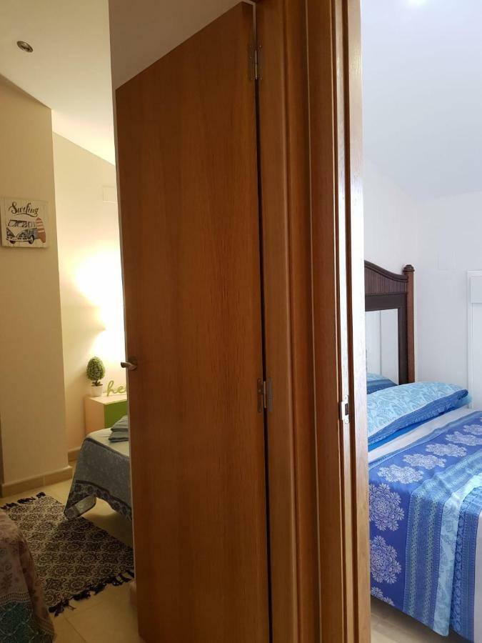 Chillout Grau De Gandia- Attico Para 6 Personas Invitamos Familias Y Jovenes, Dos Banos Buitenkant foto