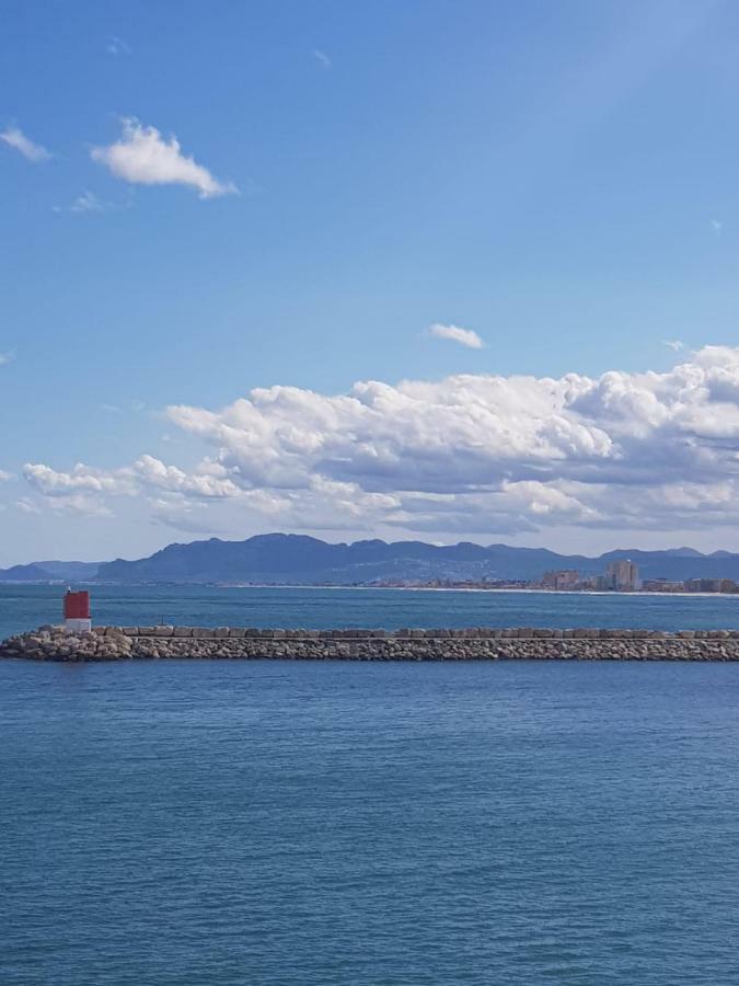 Chillout Grau De Gandia- Attico Para 6 Personas Invitamos Familias Y Jovenes, Dos Banos Buitenkant foto