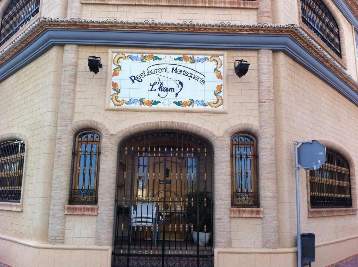Chillout Grau De Gandia- Attico Para 6 Personas Invitamos Familias Y Jovenes, Dos Banos Buitenkant foto